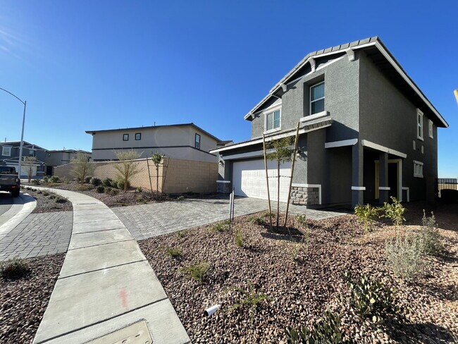 Building Photo - 4 BED 2.5 BATH 2 CAR GARAGE SINGLE FAMILY HOME IN CADENCE, HENDERSON w/ LARGE BACKYARD