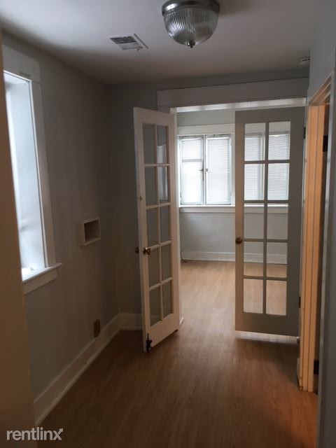 Building Photo - 1 br, 1 bath  - 350 Logan St SE