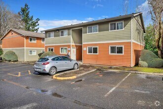 Building Photo - 5973 N Fessenden St