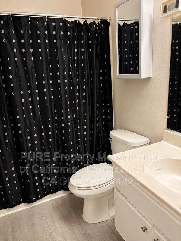 Building Photo - 25615 Union Hill Dr