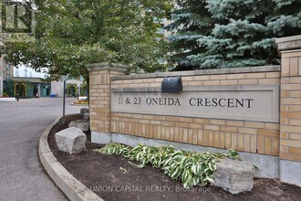 Building Photo - 23 Oneida Crescent