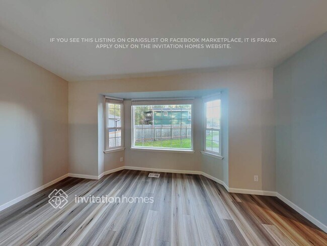 Foto del edificio - 12722 58th Ave NE