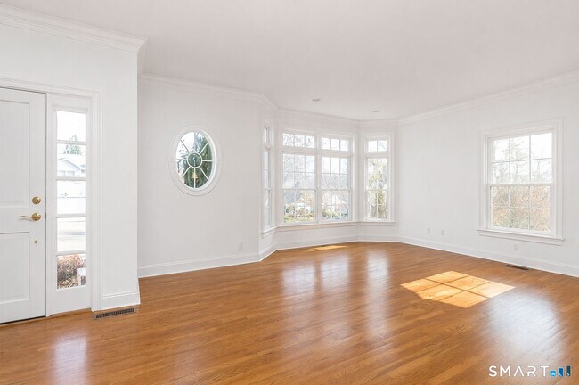 Building Photo - 55 Southport Ridge