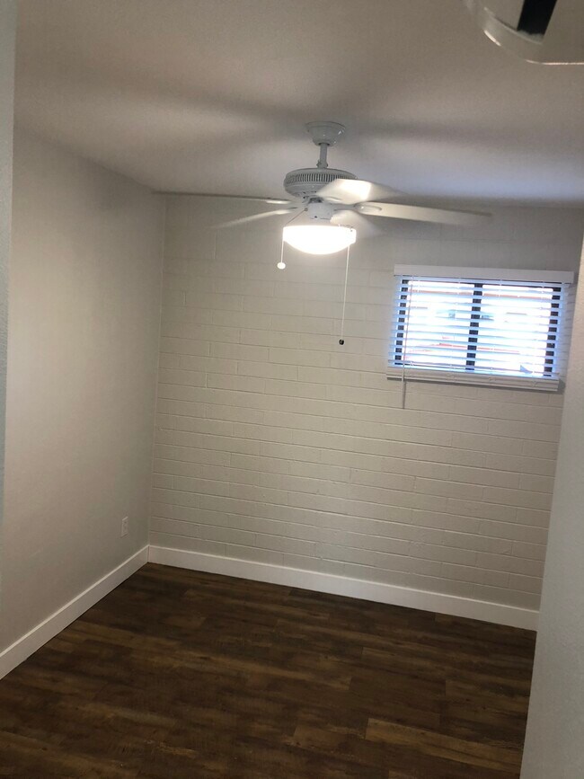 Foto del edificio - 617 N 3rd Ave