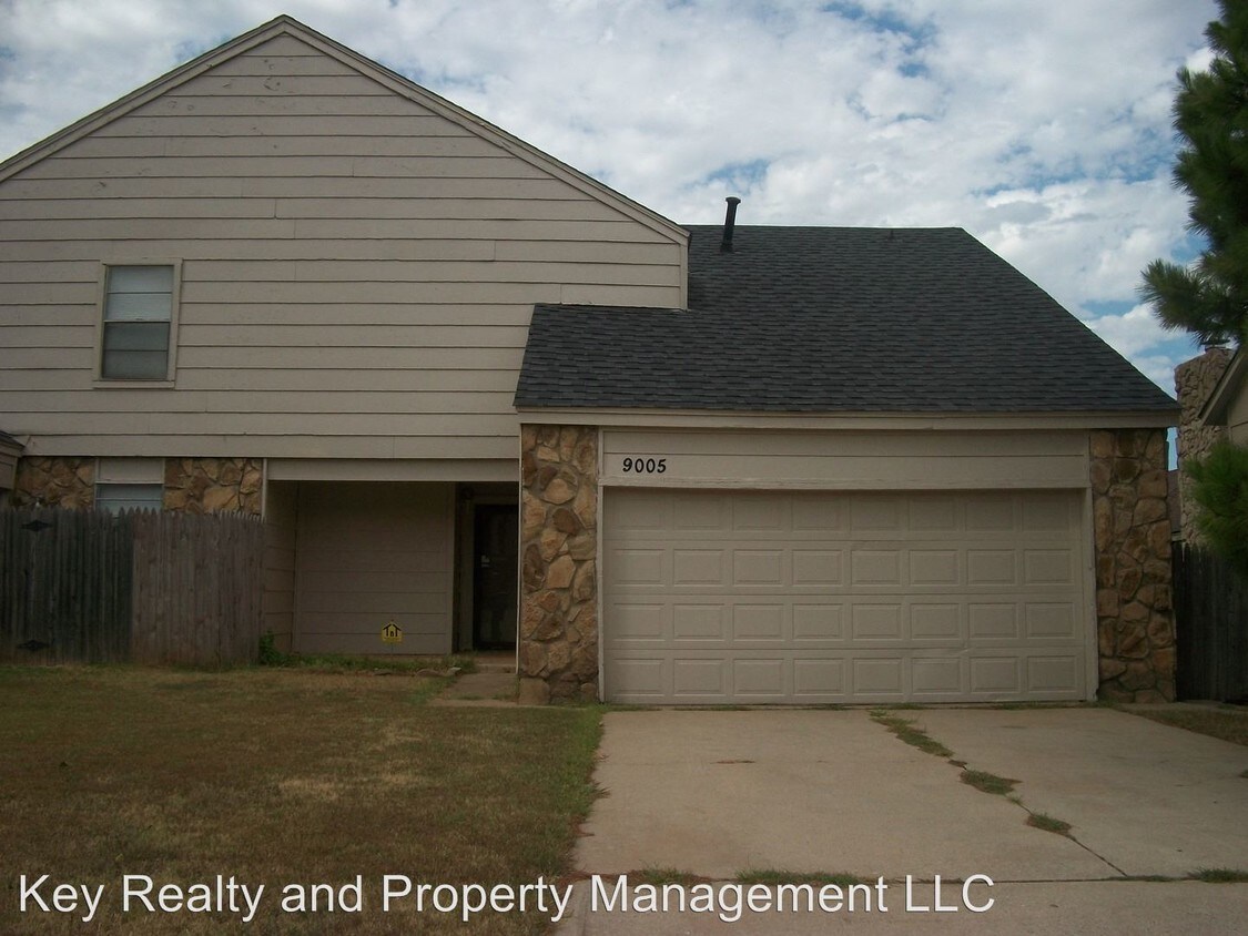 Primary Photo - 6700 Crestmont Dr