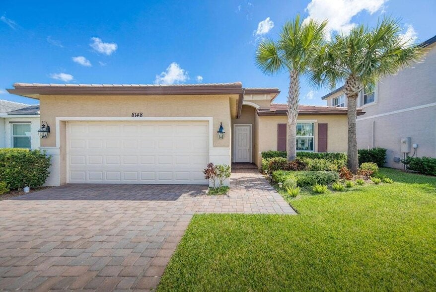 Foto principal - 8148 NW Greenbank Cir