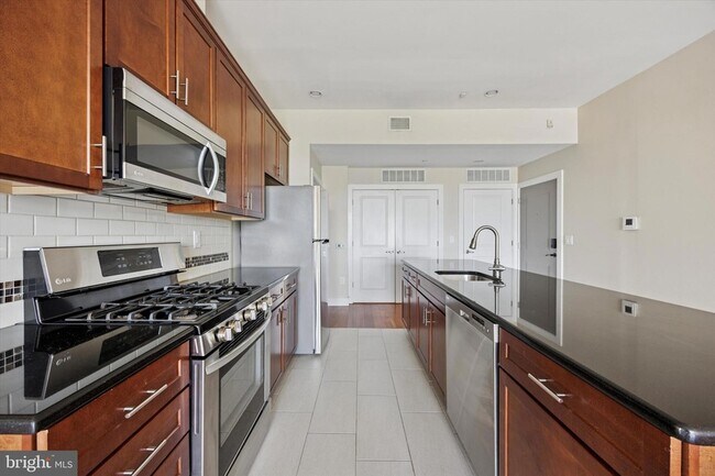 Foto del edificio - 601 N 2nd St