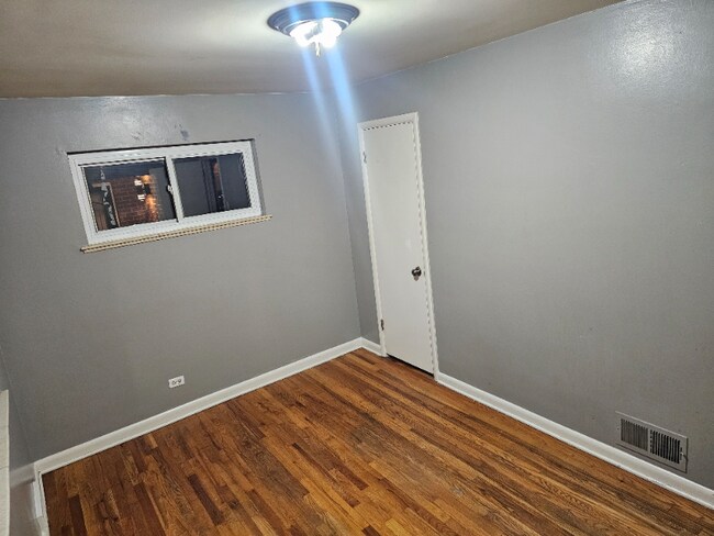 Building Photo - 3670 Kearney St