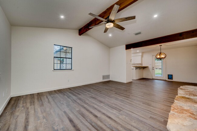 Building Photo - 2604 San Juan Dr