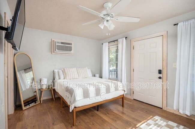 Foto del edificio - 13584 FM 14