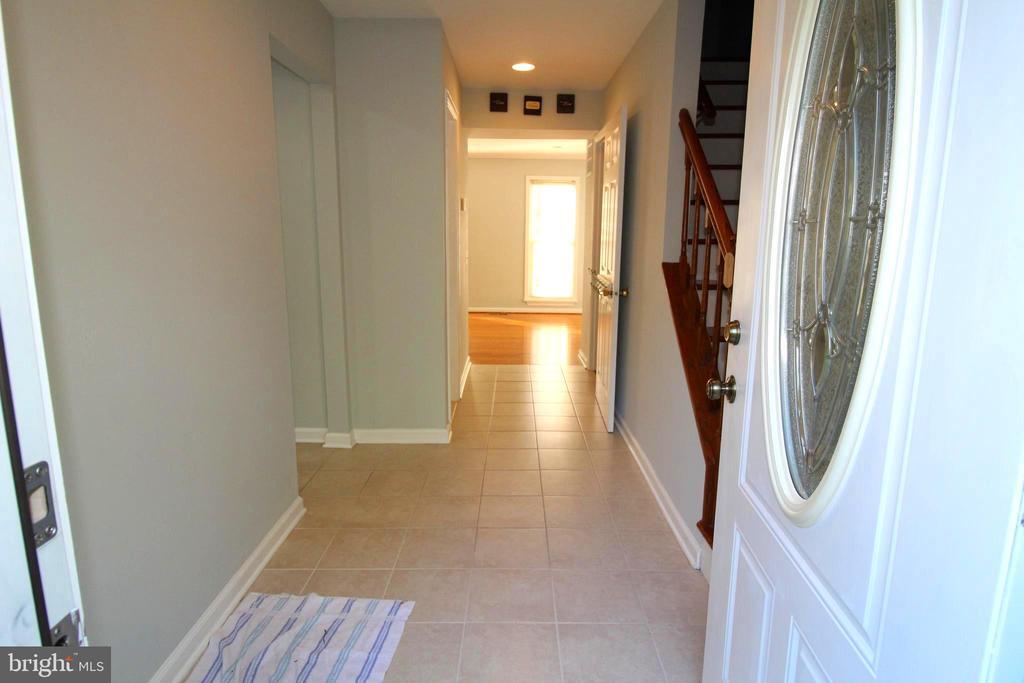 Foto principal - 10089 Bunker Woods Ct