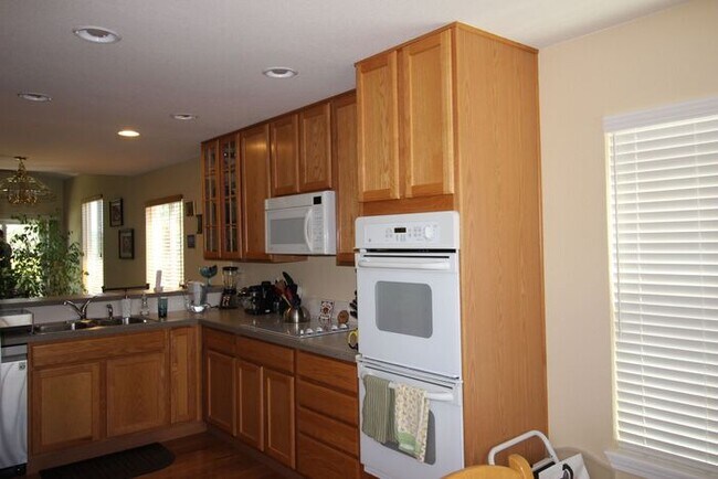 Building Photo - Wonderful Home in South Fort Collins