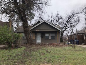 Building Photo - 2534 NW 20th St