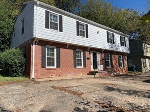 Building Photo - 1720 Kavanaugh Blvd