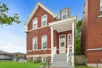 Building Photo - 4145 S Compton Ave