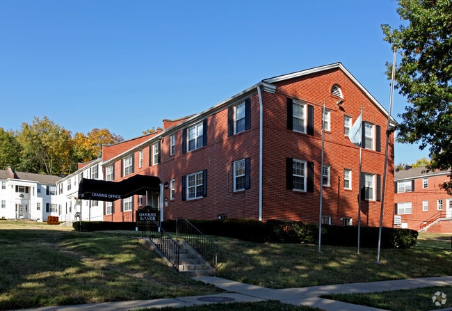 Building Photo - Plaza Hill Manor Apartments