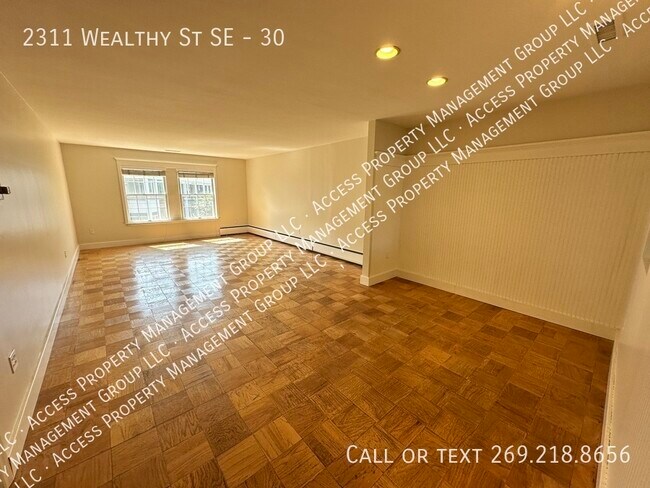 Foto del edificio - 2311 Wealthy St SE