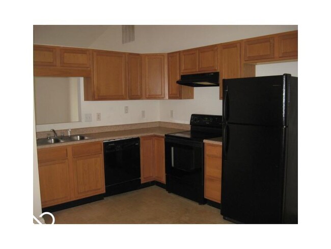 Building Photo - 2636 Braxton Dr