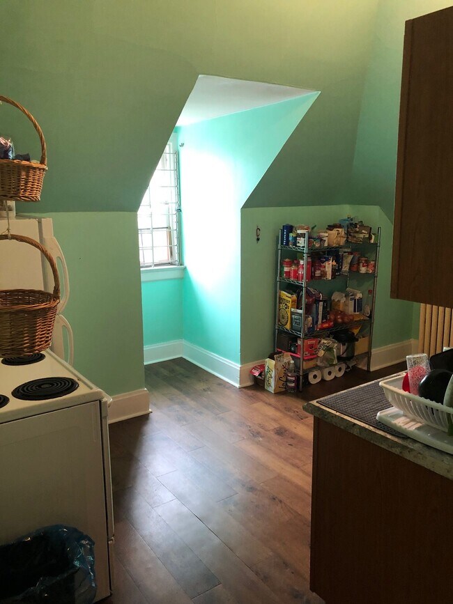 Kitchen View #2 - 401 S Graham St
