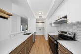 Foto principal - 2139 Lake Village Dr