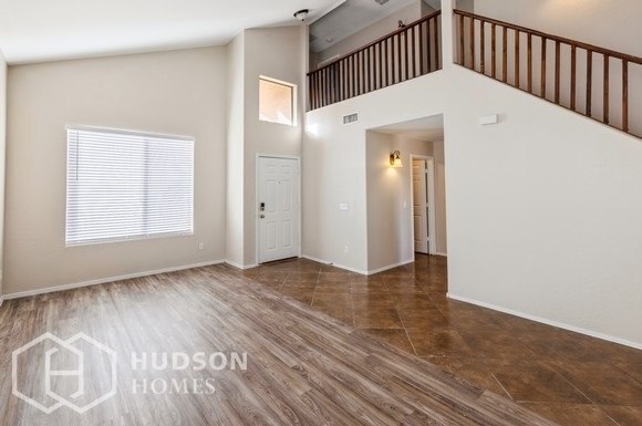 Foto del edificio - NOW AVAILABLE! - 6732 East San Tan Way, Fl...