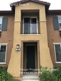 Building Photo - Beautiful Two Bedroom Riverpark Townhouse!