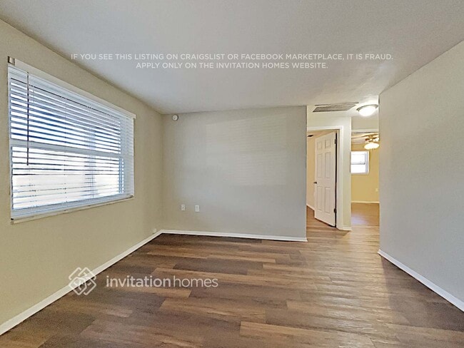 Building Photo - 3054 Brompton Dr