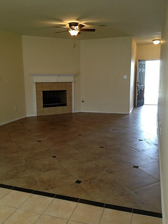 Foto del edificio - 10 Briar Grove Ct
