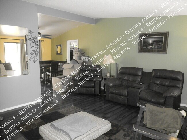 Foto del edificio - 9801 E Nicaragua Pl