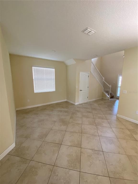 Building Photo - 5355 Cortland Dr