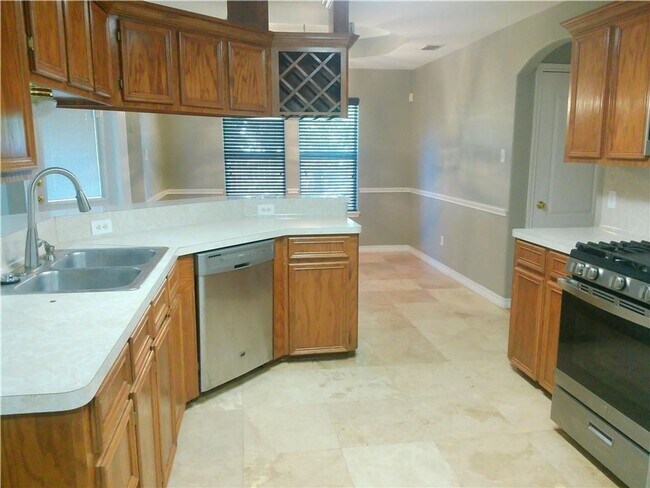 Building Photo - 7318 Sun Valley Dr