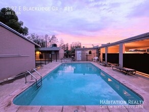 Building Photo - 3427 E Blacklidge Dr