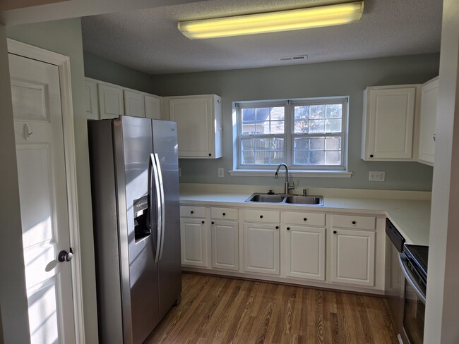 cocina - 5006 Silhouette Dr