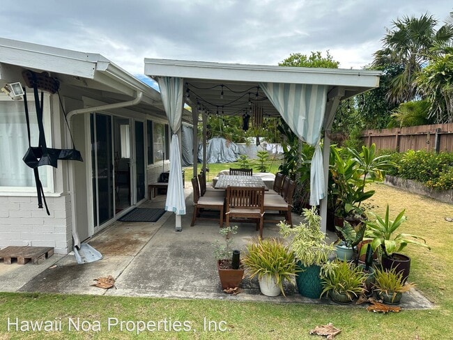Building Photo - 3 br, 2 bath House - 572 A N. Kalaheo