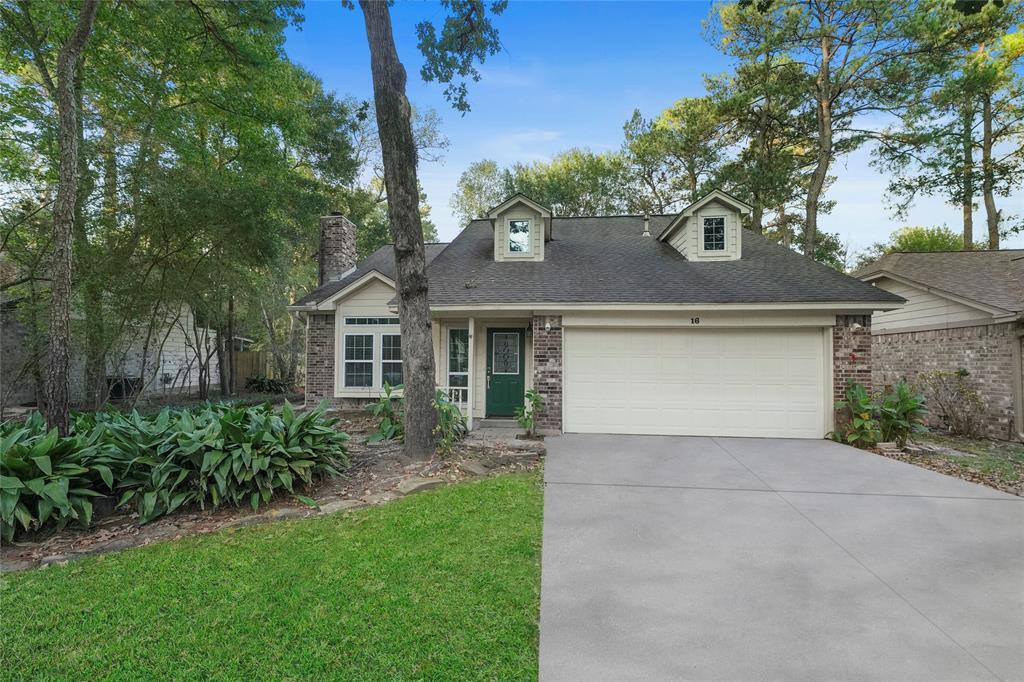 16 Edgewood Forest Ct, Spring, TX 77381 House Rental in Spring, TX