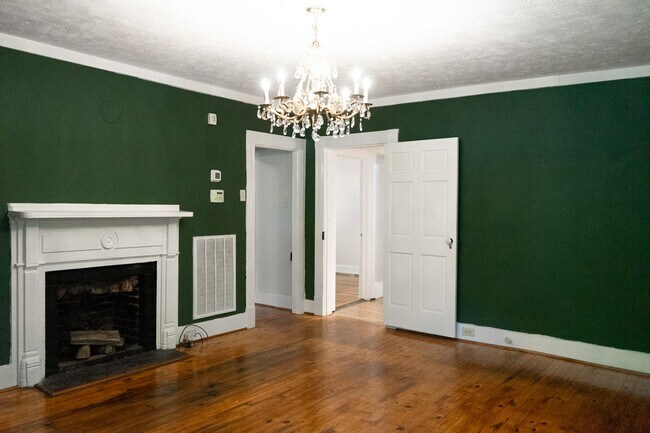 Foto del edificio - 125 Horry St NE