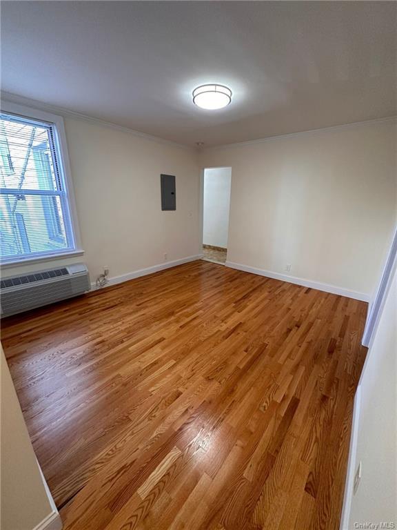 Building Photo - 1827 Radcliff Ave