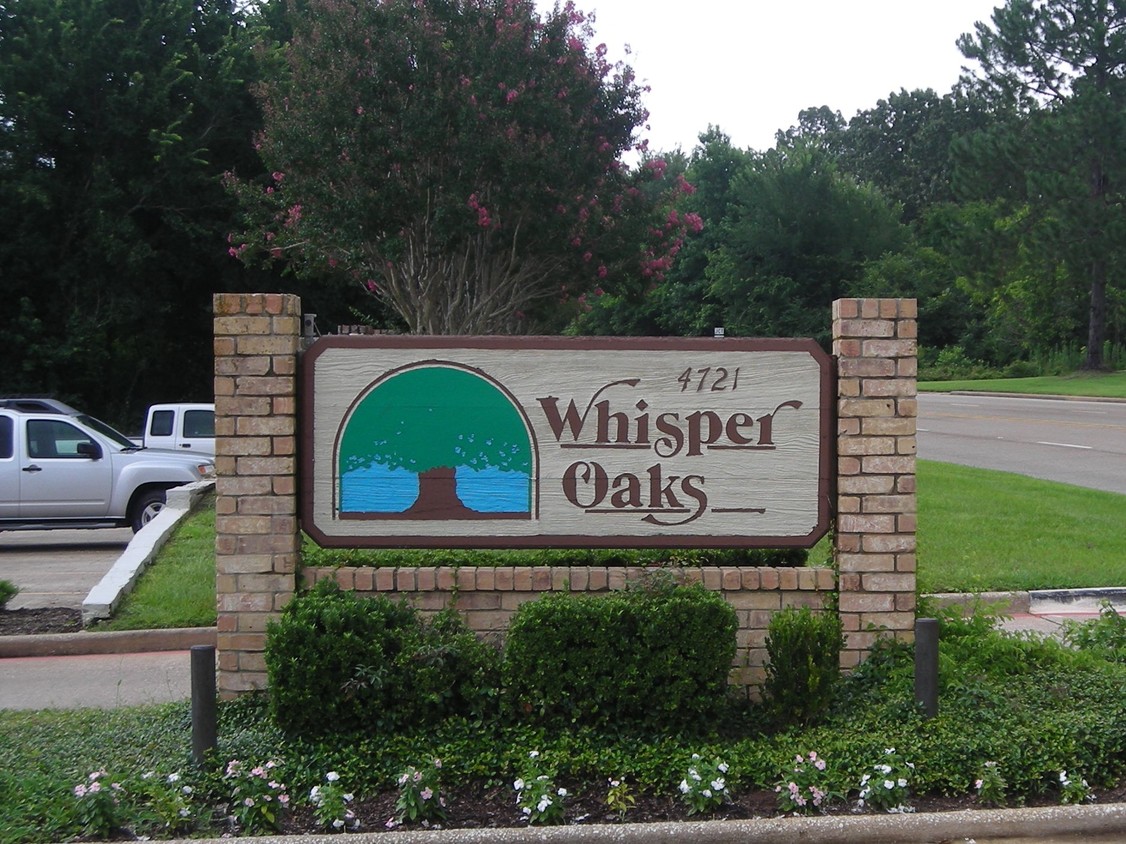 Primary Photo - Whisper Oaks