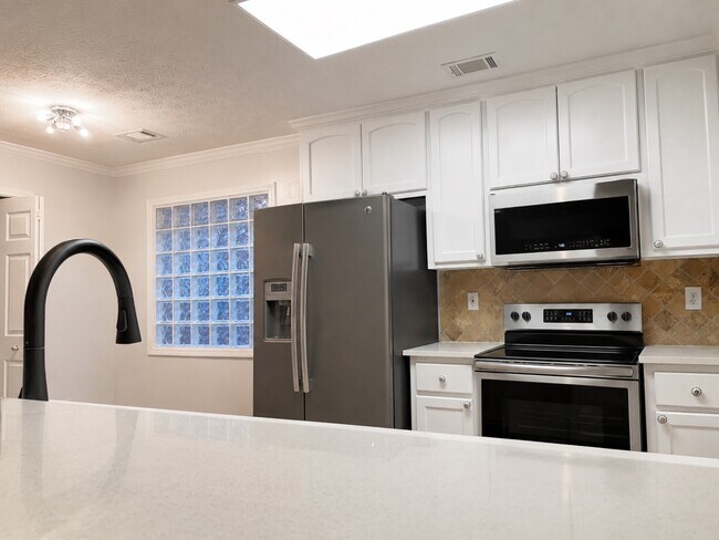 Foto del edificio - 1248 Westfield Ln
