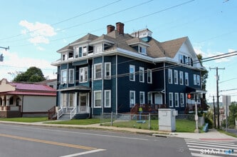 Building Photo - 3 Broad St