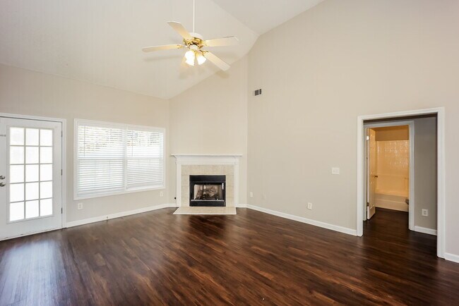 Foto del edificio - 3476 Lumpkin Ct