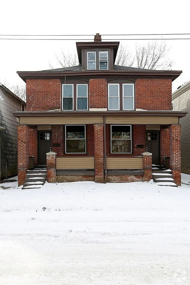 Building Photo - 687-689-689 E Columbus St