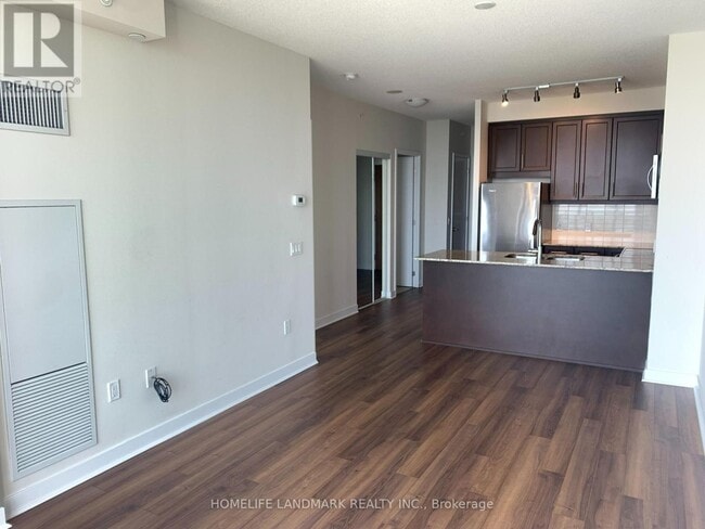Building Photo - 3975 Grand Park Dr