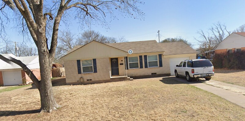 Foto principal - 4115 Hughes Dr