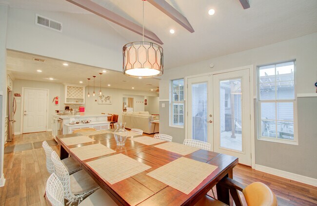 Foto del edificio - 11102 Hillcroft St