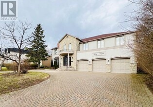 Building Photo - 48 Chelford Rd