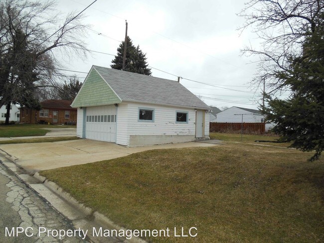 Foto del edificio - 3 br, 2 bath House - 328 Menomonee Avenue