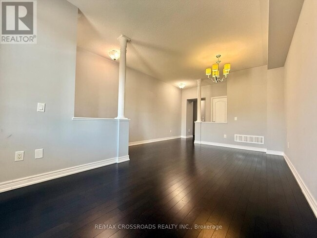 Photo du bâtiment - 205 Laker Ct