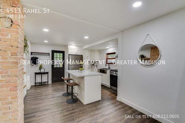 Building Photo - Beautiful fully remodeled House on Madison...