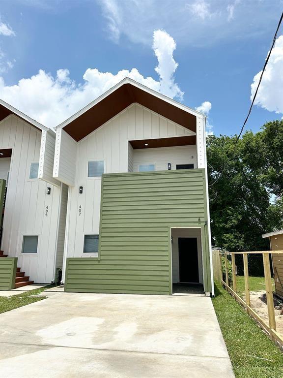 Foto del edificio - 407 Clearwater St